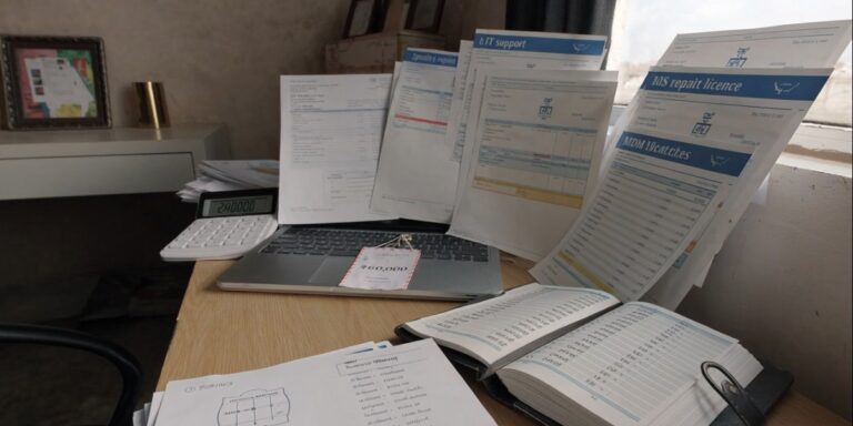 laptop total cost of ownership in India - approx Rs.60K sticker vs Rs.2.4L over 4 years, Sirius Star